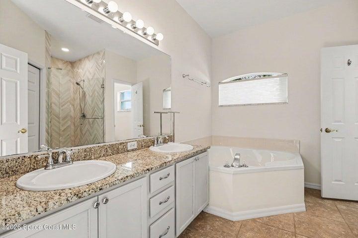 423 Stonehenge Circle, Rockledge, FL, 32955 photo 17
