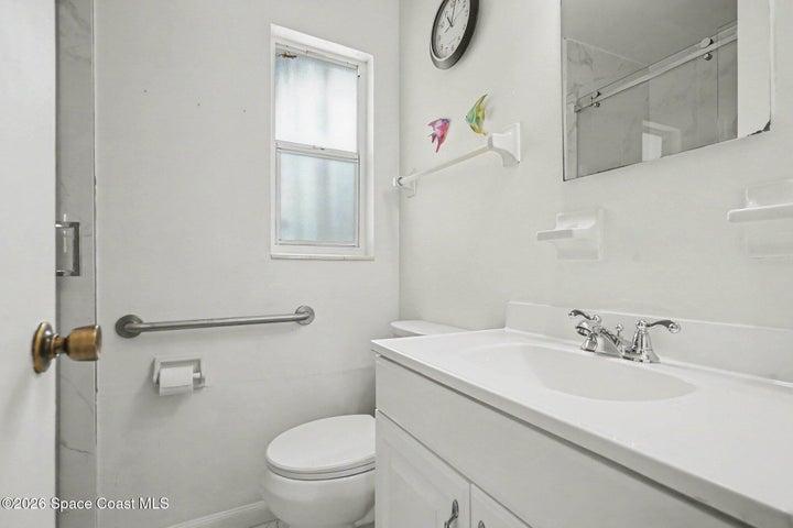 Guests Bathroom