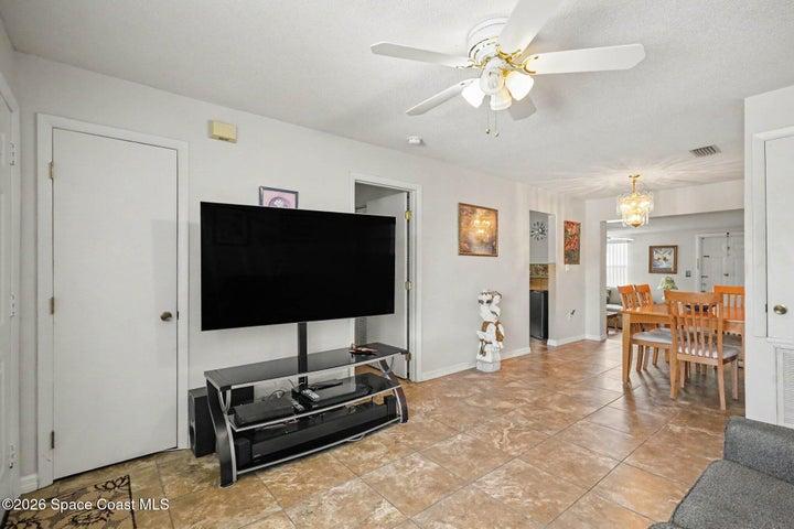2336 Shelby Drive, Melbourne, FL, 32935 photo 5
