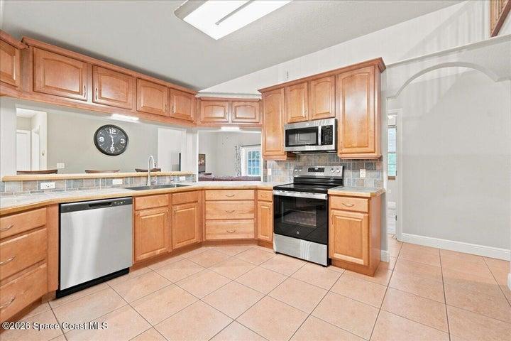 4207 Fortuna Avenue, Malabar, FL, 32950 photo 8
