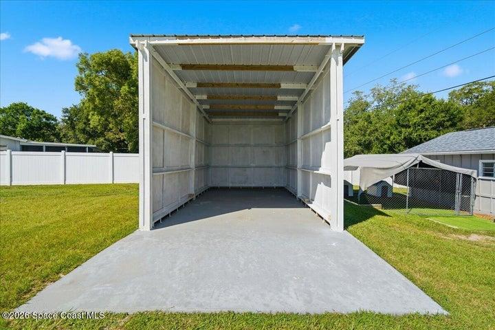 Back Yard Covered Parking - RV