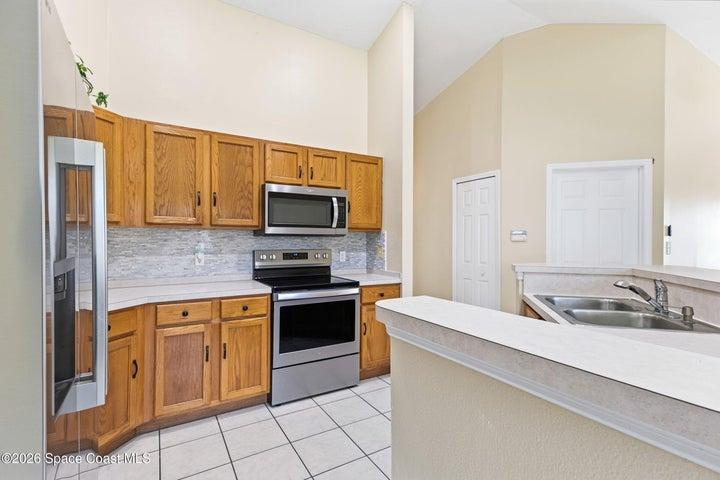 541 Tuttle Court SE, Palm Bay, FL, 32909 photo 13