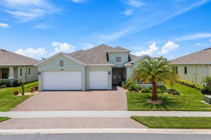 1243 Great Belt Circle, Melbourne, FL, 32940 photo 2
