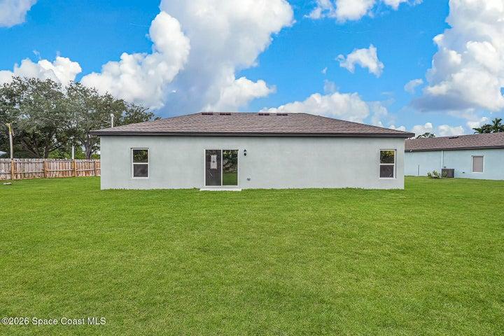 Photo is not of actual dwelling/property