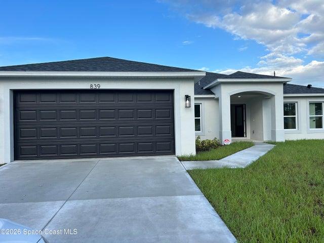 839 Everglade Avenue SE, Palm Bay