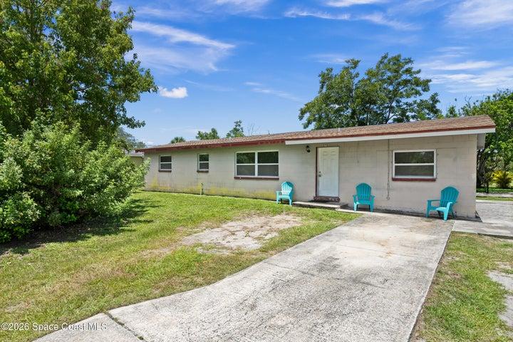 2715 Bruce D. Buggs Street, Melbourne