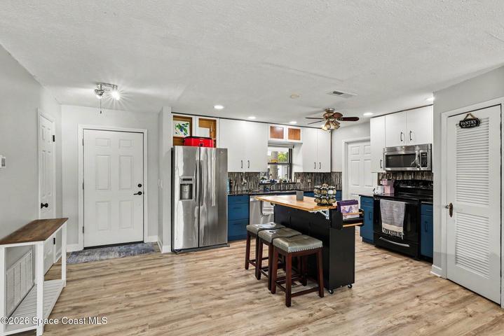 Open Kitchen