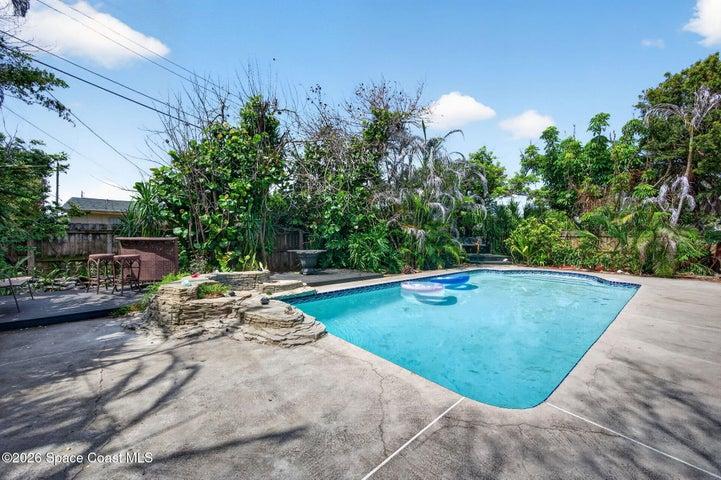 204 NE 2nd Terrace, Satellite Beach, FL, 32937 photo 2