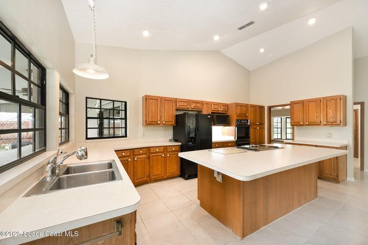 441 Crystal Lake Drive, Melbourne, FL, 32940 photo 9