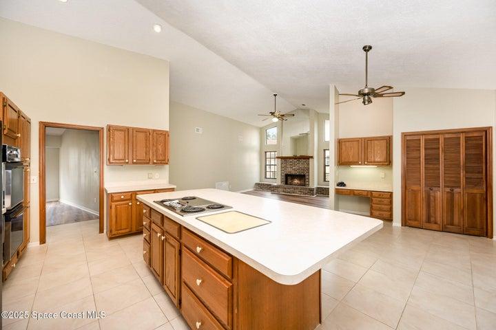 441 Crystal Lake Drive, Melbourne, FL, 32940 photo 12