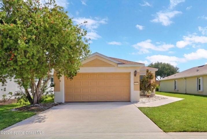 1556 Dittmer Circle SE, Palm Bay, FL, 32909 photo 2