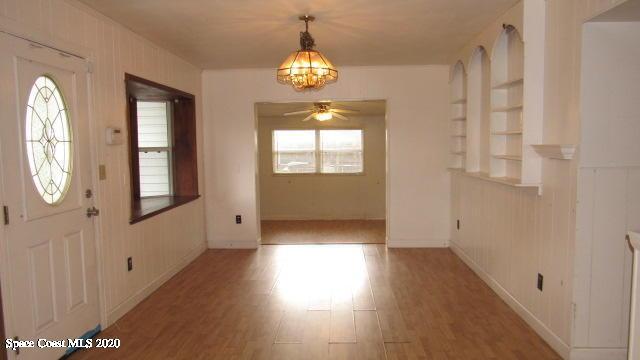 wided entrance way