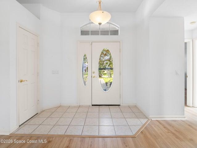 entrance way with hall closet