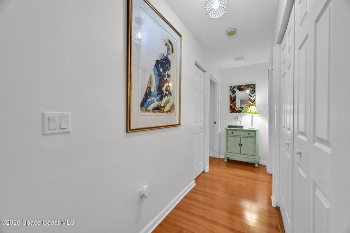 568 7th Square 101, Vero Beach, FL, 32962 photo 4