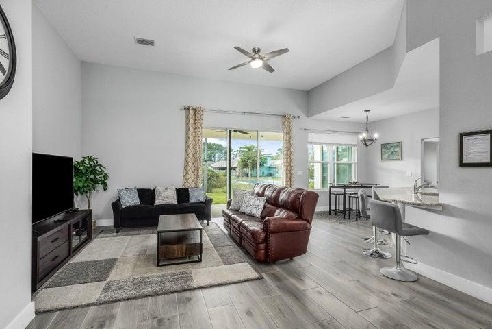 382 Eldron Boulevard NE, Palm Bay, FL, 32907 photo 19