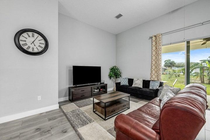 382 Eldron Boulevard NE, Palm Bay, FL, 32907 photo 20