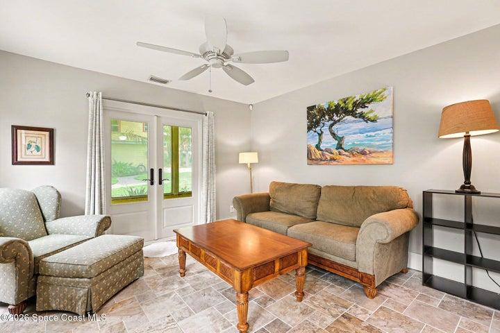 Additional 1 BED w/Separate Entrance