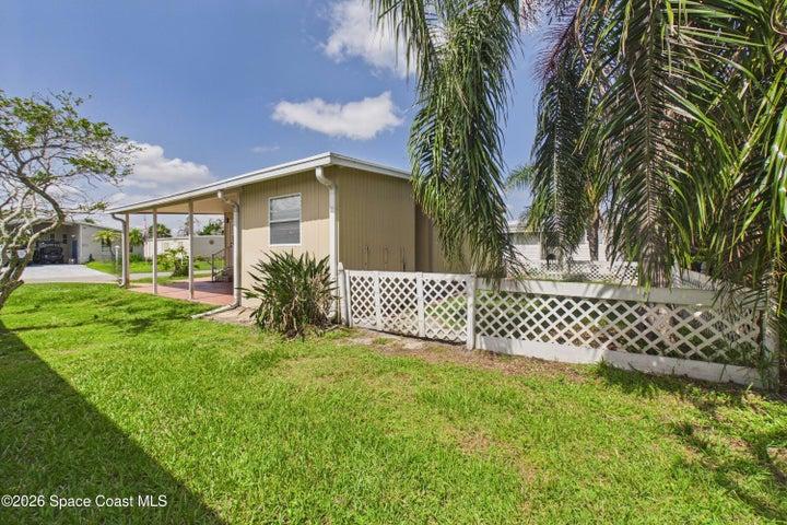 1020 Royal Palm Drive, Barefoot Bay, FL, 32976 photo 9