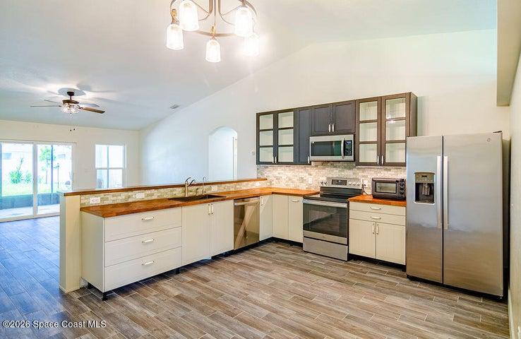 298 Silver Frost Street SE, Palm Bay, FL, 32909 photo 8