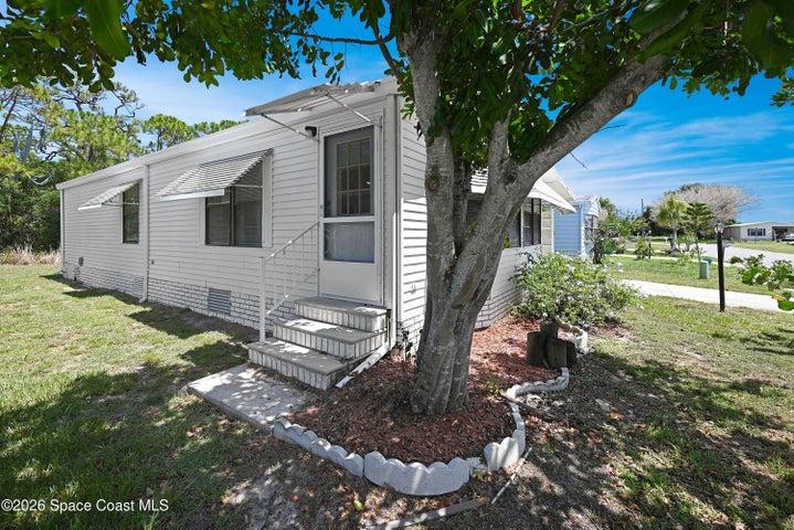 451 E Egret Circle, Barefoot Bay, FL, 32976 photo 2