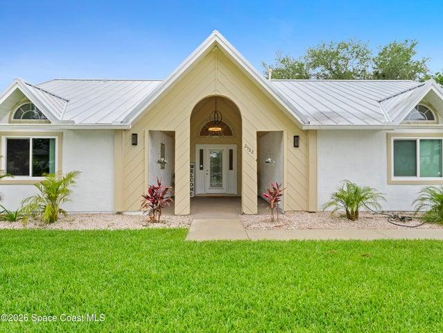 2582 Empire Avenue E, Melbourne, FL, 32934 photo 4
