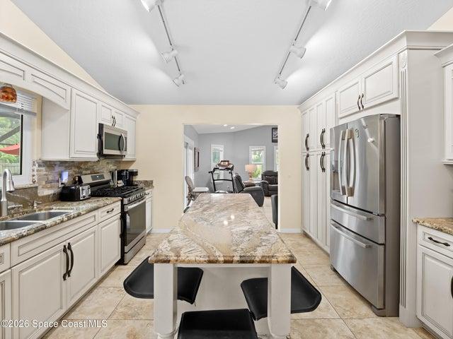 2582 Empire Avenue E, Melbourne, FL, 32934 photo 15