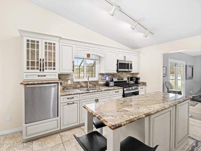 2582 Empire Avenue E, Melbourne, FL, 32934 photo 18
