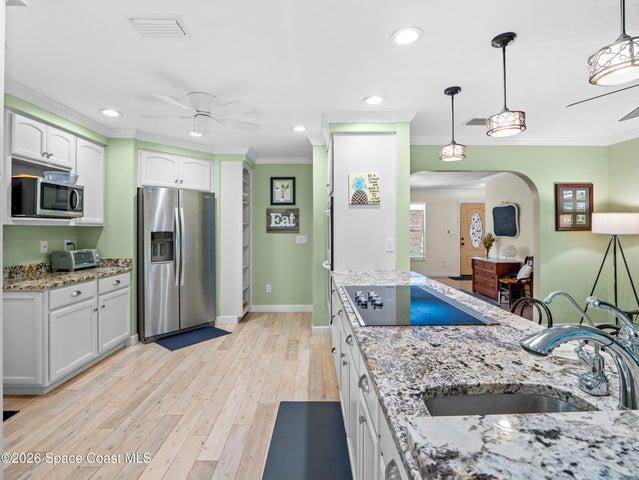 609 Manor Place, West Melbourne, FL, 32904 photo 11