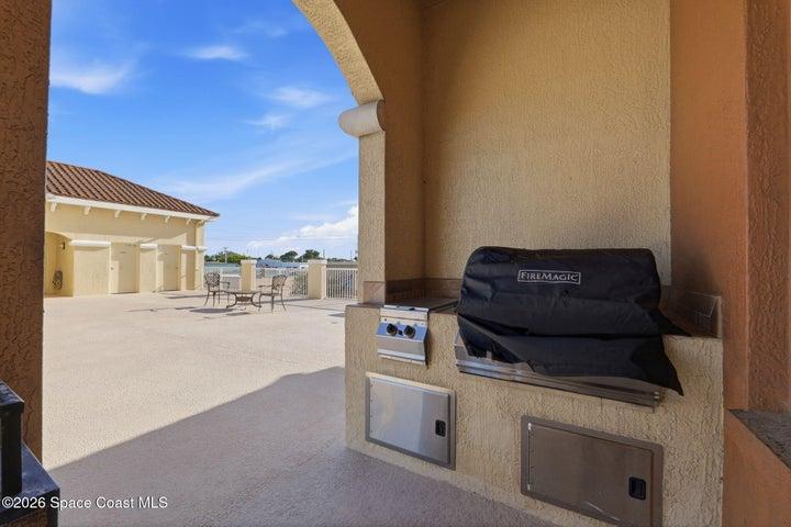 Grilling Area near Pool