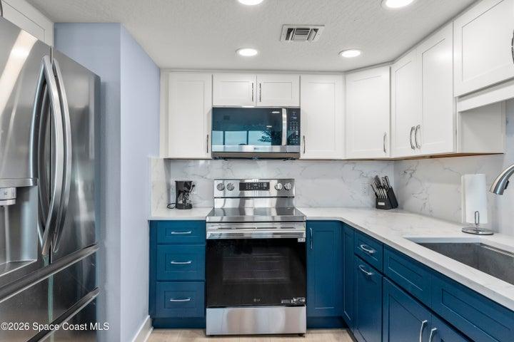 5050 Ocean Beach Boulevard 301, Cocoa Beach, FL, 32931 photo 8