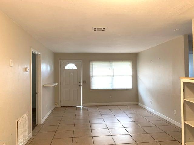 301 Crown Boulevard, Melbourne, FL, 32901 photo 2