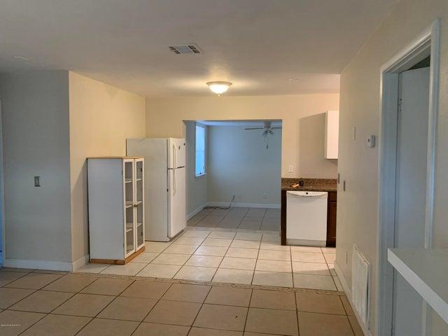 301 Crown Boulevard, Melbourne, FL, 32901 photo 3