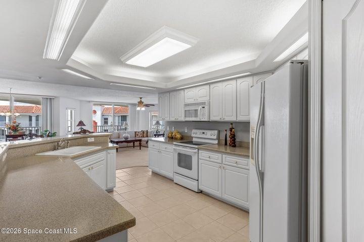 8934 Puerto Del Rio Drive 8503, Cape Canaveral, FL, 32920 photo 27
