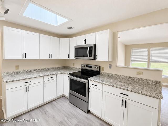 581 Borraclough Avenue NW, Palm Bay, FL, 32907 photo 7