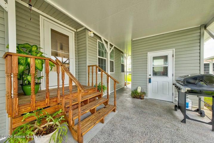 476 Horseshoe Bend Circle 187, Cocoa