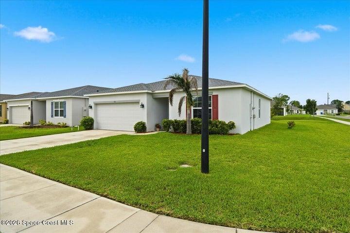 501 Alminar Avenue SE, Palm Bay, FL, 32909 photo 2