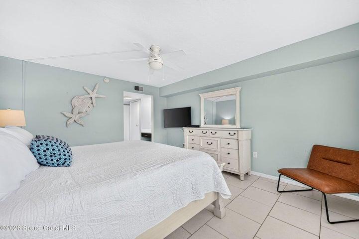 1050 N Atlantic Avenue 402, Cocoa Beach, FL, 32931 photo 13