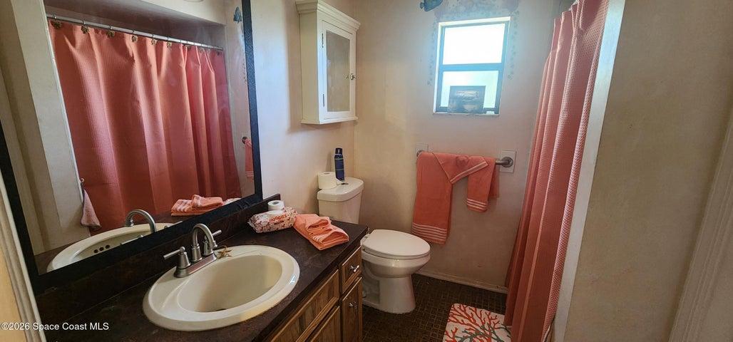 6870 Crepe Myrtle Drive, Grant, FL, 32949 photo 30