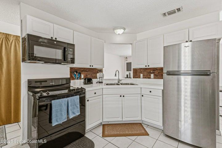 607 Tarr Avenue SW, Palm Bay, FL, 32908 photo 4