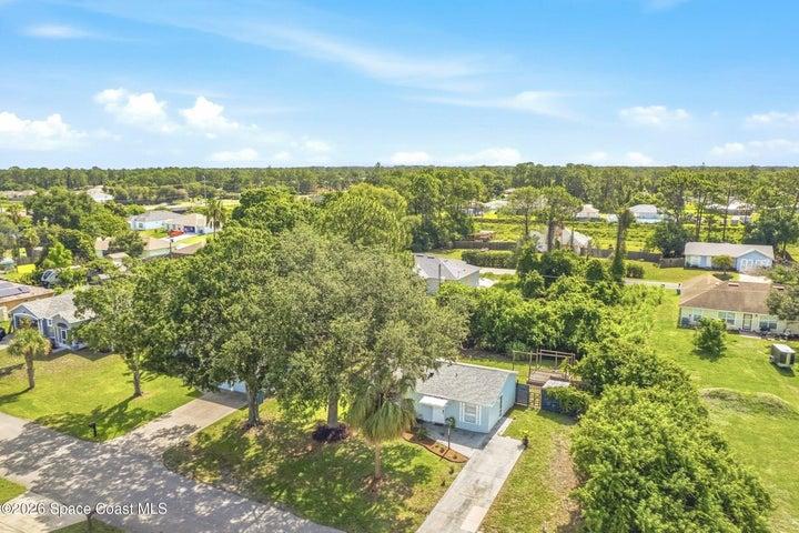 607 Tarr Avenue SW, Palm Bay, FL, 32908 photo 2