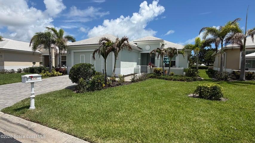 1330 Saint Catherines Circle, Vero Beach