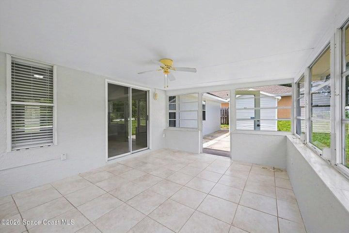 226 12th Street SW, Vero Beach, FL, 32962 photo 5