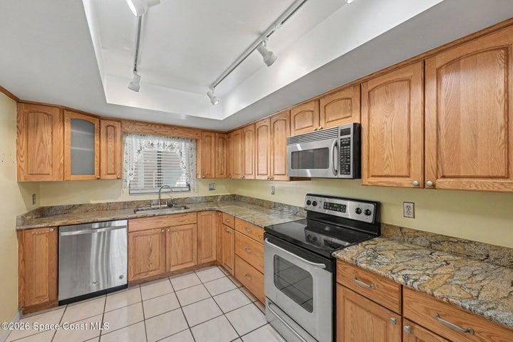 5807 N Atlantic Avenue 523, Cape Canaveral, FL, 32920 photo 9