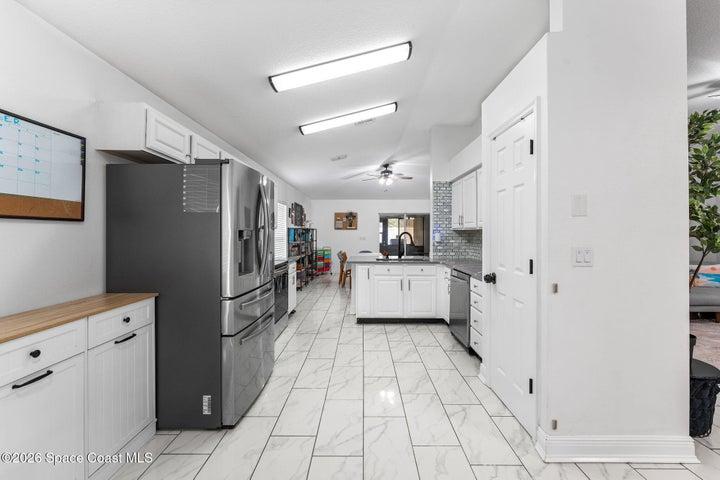 301 Wishing Well Circle SW, Palm Bay, FL, 32908 photo 13