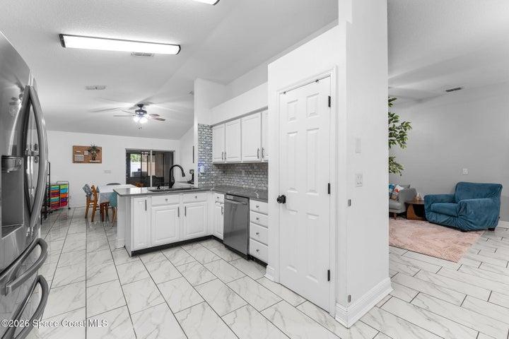 301 Wishing Well Circle SW, Palm Bay, FL, 32908 photo 14