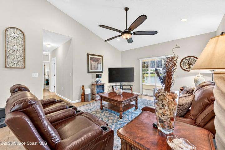2247 Snapdragon Drive NW, Palm Bay, FL, 32907 photo 29