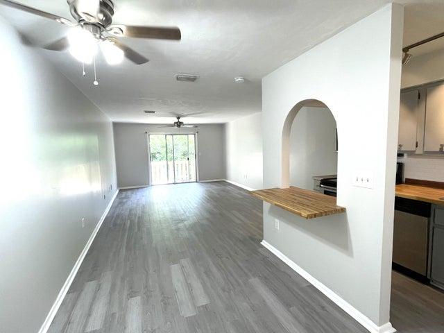 419 Ocean Avenue 405, Melbourne Beach, FL, 32951 photo 3