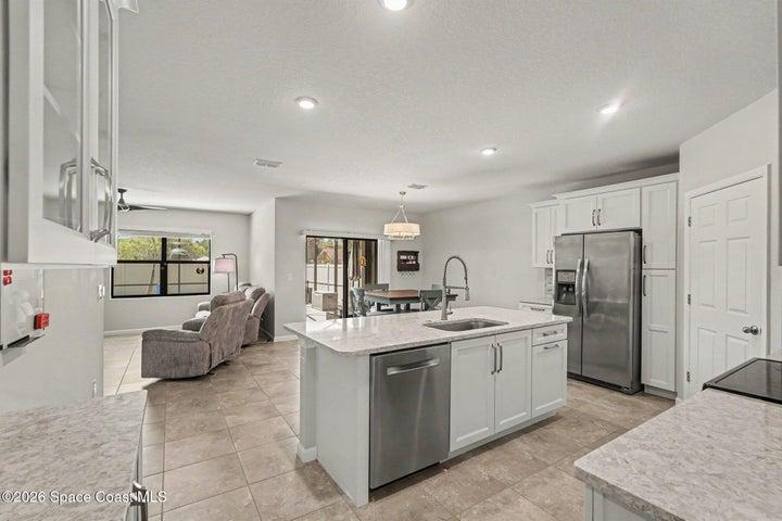 730 Old Country Road SE, Palm Bay, FL, 32909 photo 2