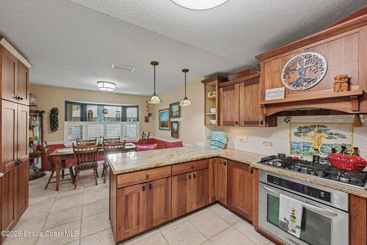 1810 Whispering Oaks Circle, Melbourne, FL, 32934 photo 11