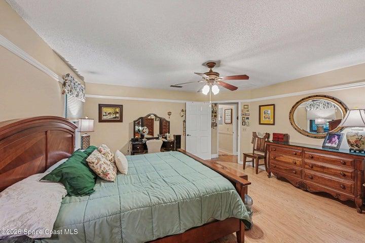 1810 Whispering Oaks Circle, Melbourne, FL, 32934 photo 19